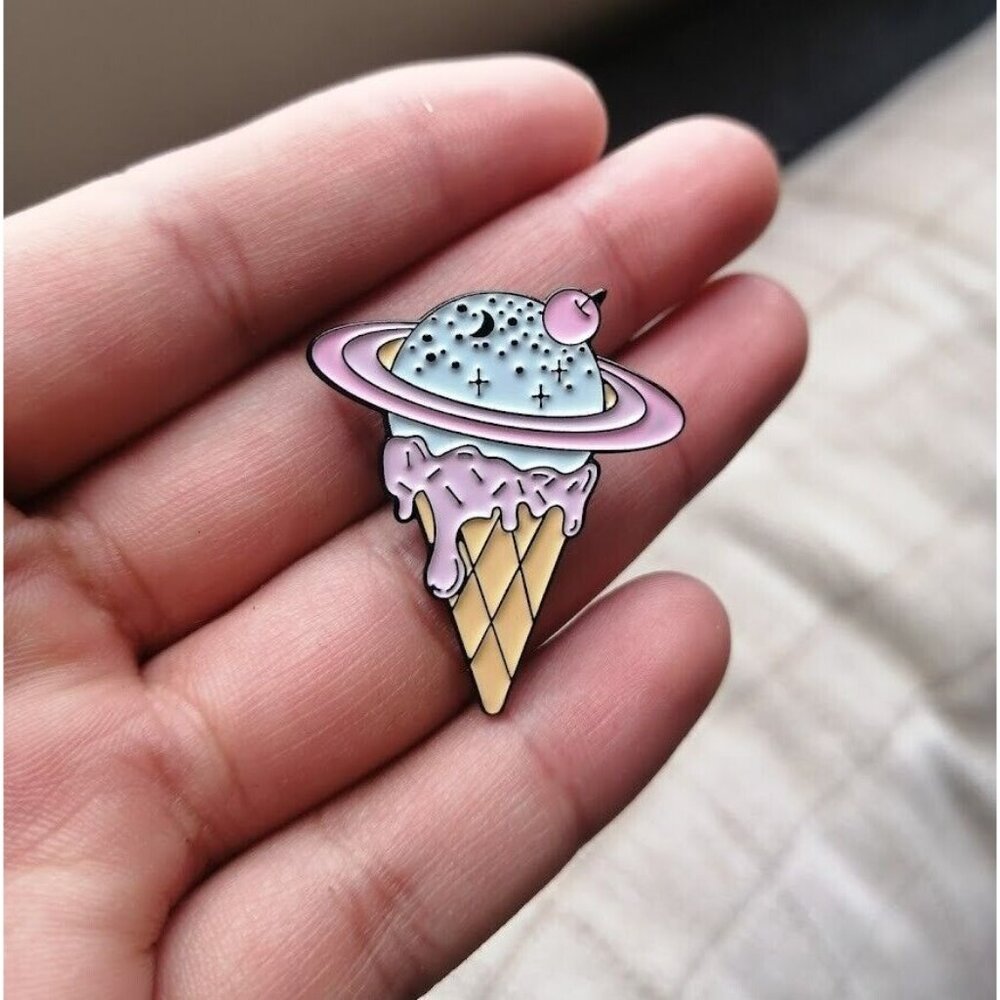 ⭐Astronaut Ice Cream Cone Cute Enamel Pin Cartoon Brooches Jewelry pink Cartoon - Picture 2 of 6